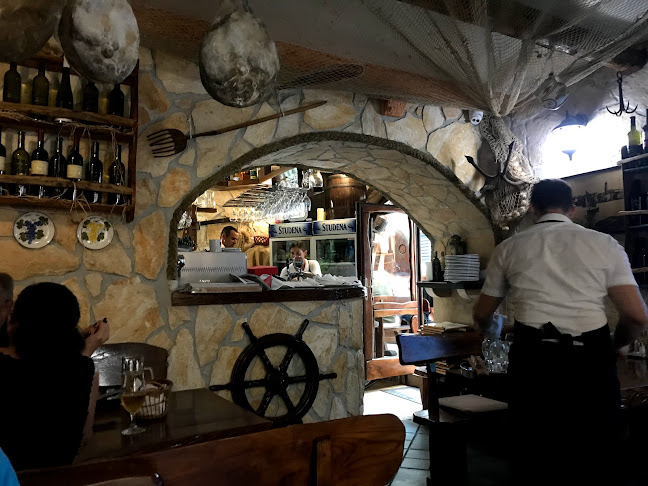 Restoran Mali NONO - Gastronomija i ugostiteljstvo