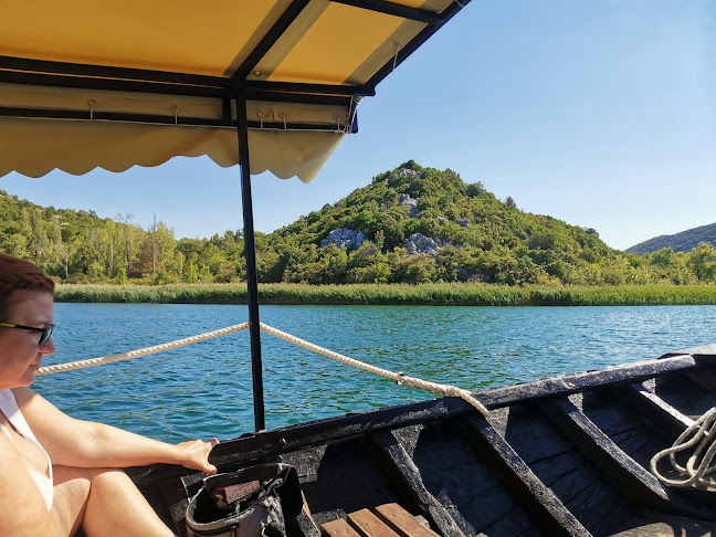 Beach Bar Capitano - Gastronomija i ugostiteljstvo
