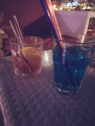 Opinii despre Riviera Restaurant and Bar în Makarska - Gastronomija i ugostiteljstvo