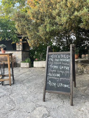 Comentarii opinii despre Konoba Maha