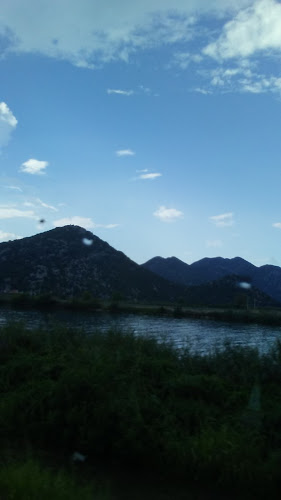 Opinii despre Caffe bar Amigo în Komin - Gastronomija i ugostiteljstvo