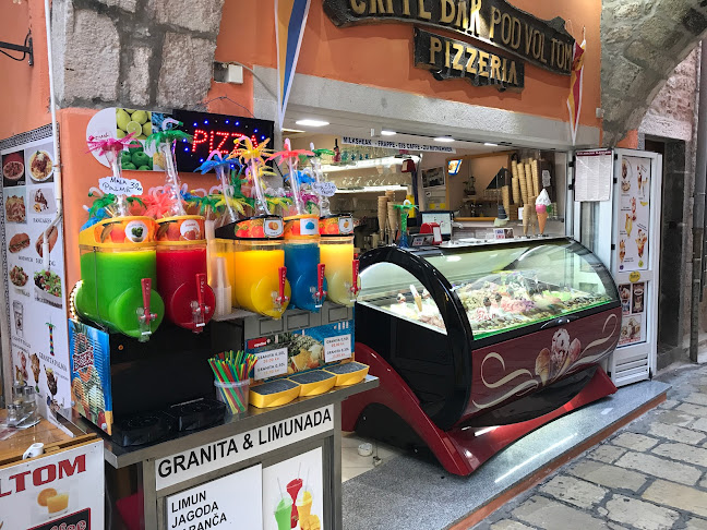 Caffe Bar Pod Voltom