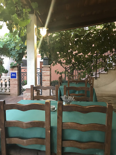 Buffet Zomzi - Gastronomija i ugostiteljstvo