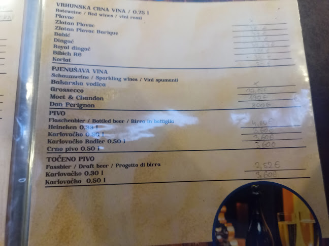 Comentarii opinii despre More i prstaci