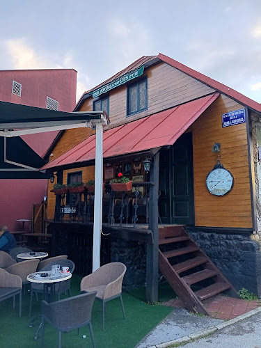 Comentarii opinii despre The Highlanders pub