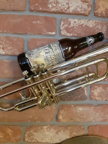 Comentarii opinii despre Rock Caffe "Enigma"