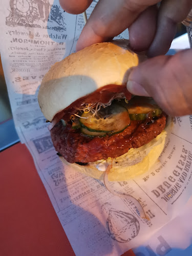 Comentarii opinii despre BURGERiJA Burger Bar