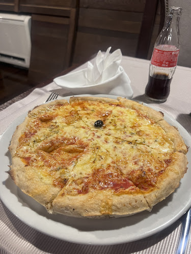 Piraten Restaurant - Omiš