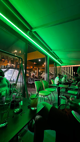 3M Rooftop Bar - Gastronomija i ugostiteljstvo