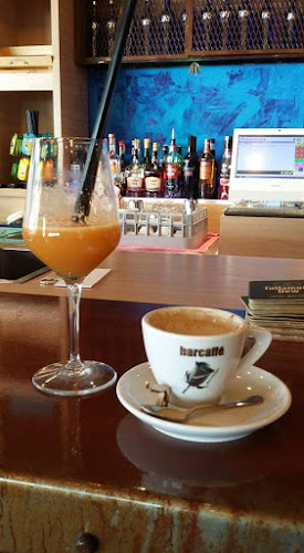 Tausend bar - Gastronomija i ugostiteljstvo