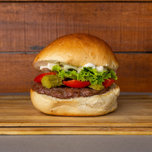 Opinii despre Chicha's Grill în Zagreb - Gastronomija i ugostiteljstvo