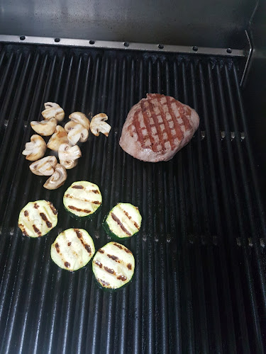 Pizzeria Ivo No1 - Gastronomija i ugostiteljstvo