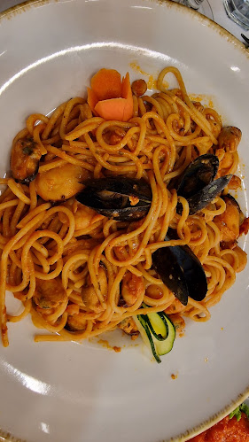 Opinii despre Restaurant Marin în Starigrad - Gastronomija i ugostiteljstvo