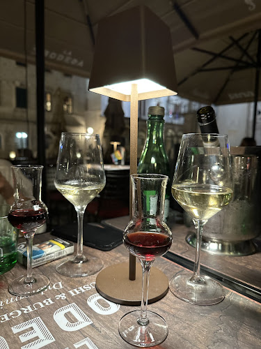 La Bodega Dubrovnik sushi & burger bar