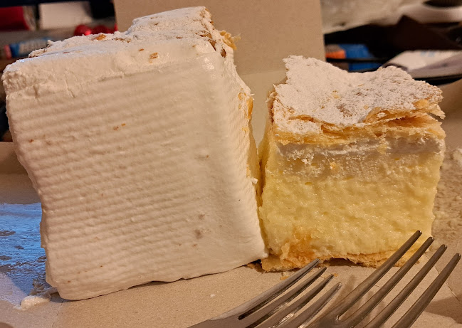 Tri jagode - slastičarna i pizzeria - Sisak