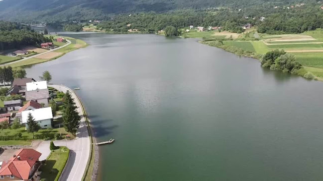 Caffe bar Jezero - Gastronomija i ugostiteljstvo