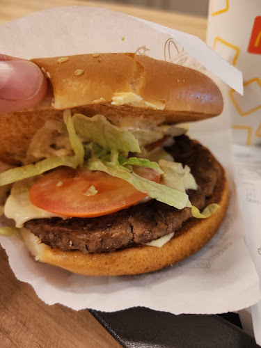 Comentarii opinii despre McDonald’s Visoka