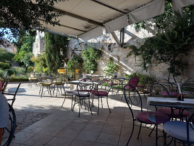 Srednjovjekovni samostanski mediteranski vrt Sv. Lovre - Šibenik