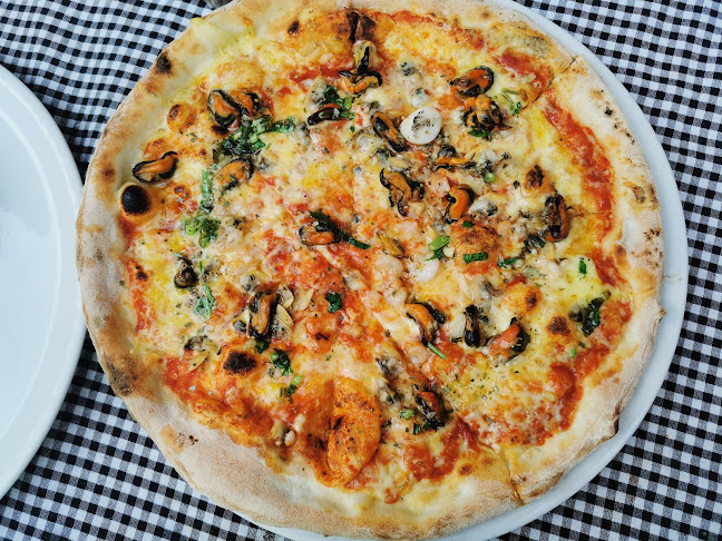 Ul. Svetog Jurja 9, 22202, Primošten