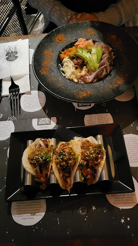 Comentarii opinii despre Jellyfish In Space