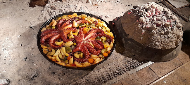 Opinii despre "Žardin" Traditional Restaurant în Kovači - Gastronomija i ugostiteljstvo