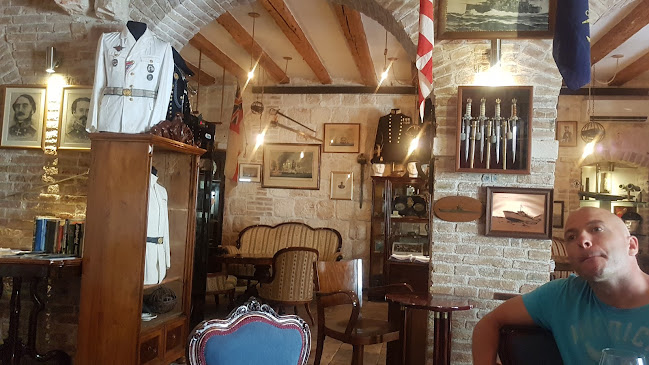 Opinii despre Mvsevm Vis în Vis - Gastronomija i ugostiteljstvo