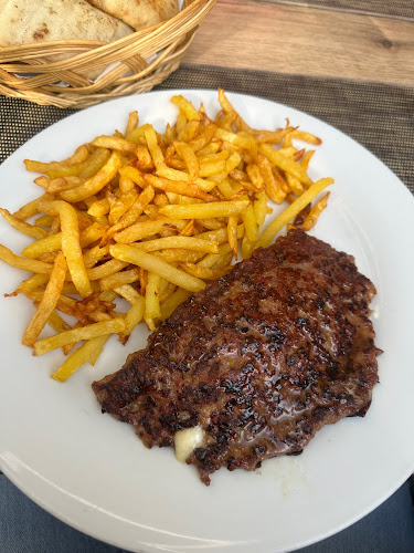 Opinii despre Odmor Grill în Kaštel Kambelovac - Gastronomija i ugostiteljstvo