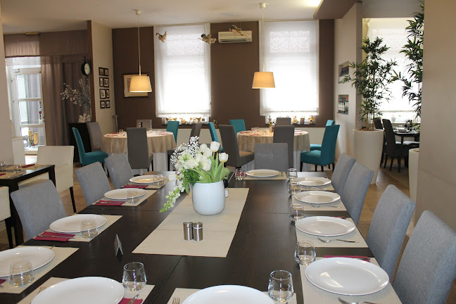 Zgrada 10, Zavrtnica 17, 10000, Zagreb