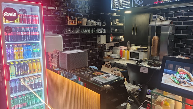 Comentarii opinii despre BURGER STATION