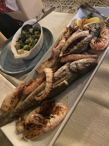 Grande Luna - Gastronomija i ugostiteljstvo