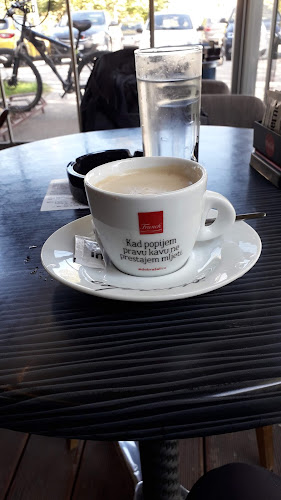 Opinii despre Caffe bar Relax în Zagreb - Gastronomija i ugostiteljstvo