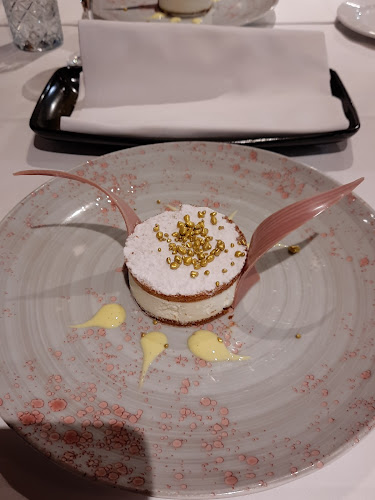 Opinii despre Restaurant Navigare în Novigrad - Gastronomija i ugostiteljstvo