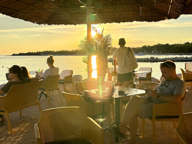 Beach Bar 'Harpoon' - Šimuni