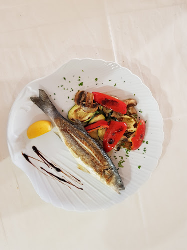 Opinii despre Lungo mare în Zadar - Gastronomija i ugostiteljstvo