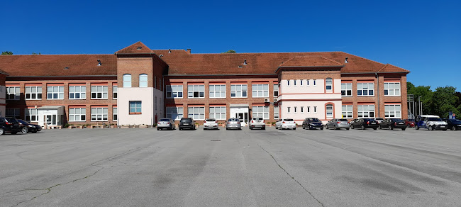 Opinii despre Restoran Škola în Virovitica - Gastronomija i ugostiteljstvo