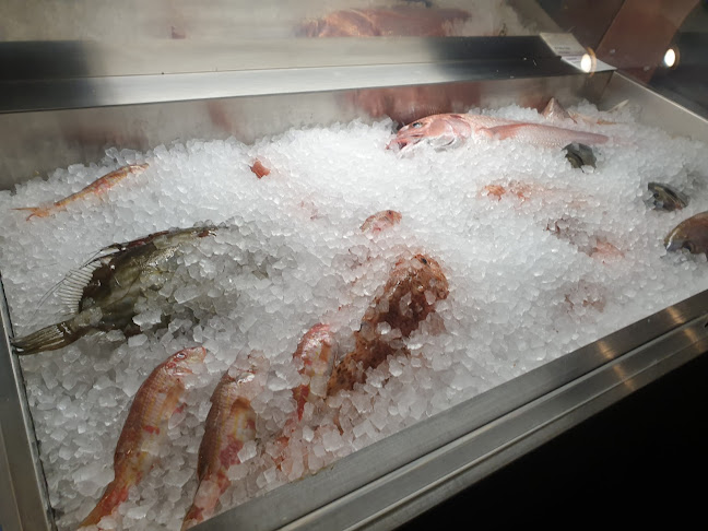 Kadena - Gastronomija i ugostiteljstvo