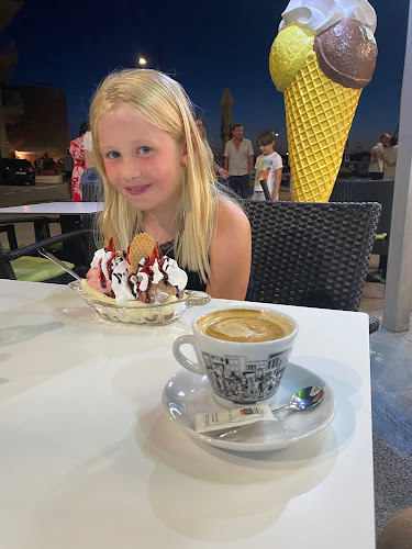 Slastičarnica Obala - Novigrad