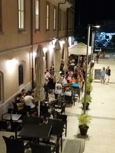 The Shipyard Pub - Gastronomija i ugostiteljstvo