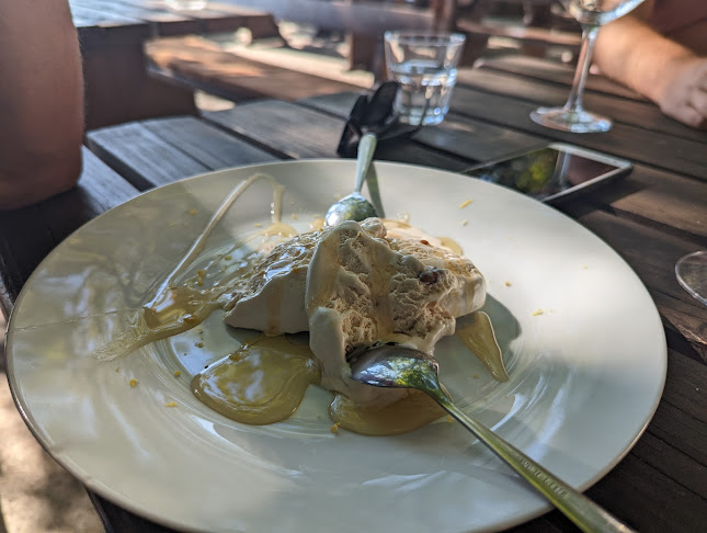 Konoba Oprtalj - Gastronomija i ugostiteljstvo