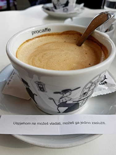 Comentarii opinii despre Caffe Bar Happy Time