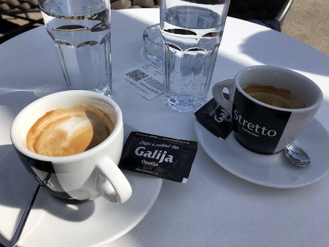 Opinii despre Caffe bar Galija în Opatija - Gastronomija i ugostiteljstvo