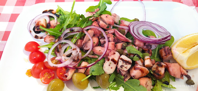 Opinii despre Kroko City Food în Fažana - Gastronomija i ugostiteljstvo