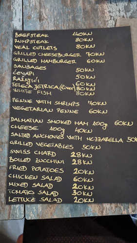 Knezova Kačića 13, 21310, Omiš