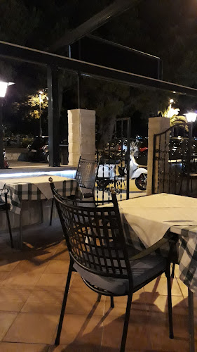 Omladinsko šetalište 1, 21311, Stobreč