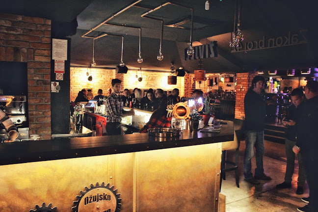 Ul. Ante Dukića 1, 52100, Pula