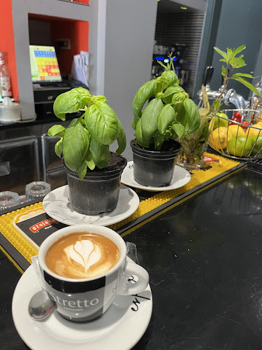 Obala hrvatske mornarice 8, 51500, Krk