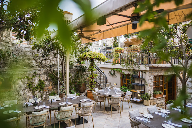 Paradise Garden Hvar - Gastronomija i ugostiteljstvo