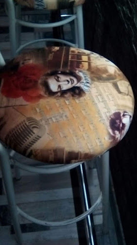 Opinii despre Caffe bar Retro în Karlovac - Gastronomija i ugostiteljstvo