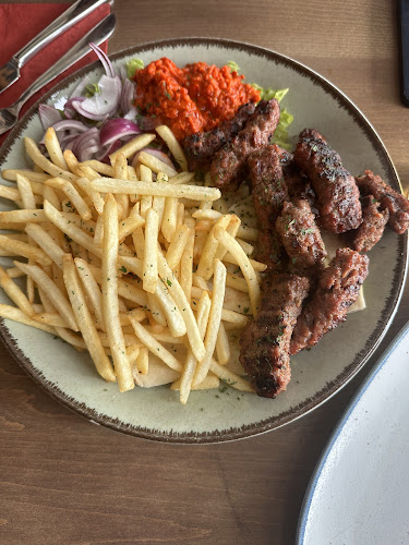 Opinii despre Restaurant Ferata în Split - Gastronomija i ugostiteljstvo