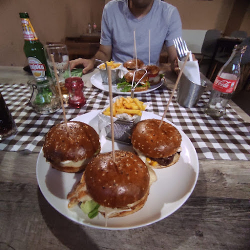 Caffe Bar Rondo - Gastronomija i ugostiteljstvo